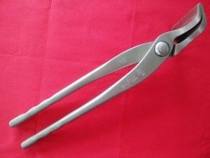 板金バサミ 日金工 ステンレス 菊しぼり 問題